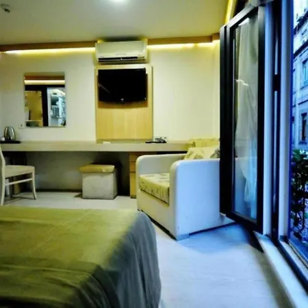 Ξενοδοχείο Taksim Shadi House