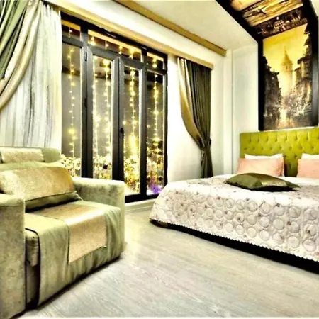 Taksim Shadi House *