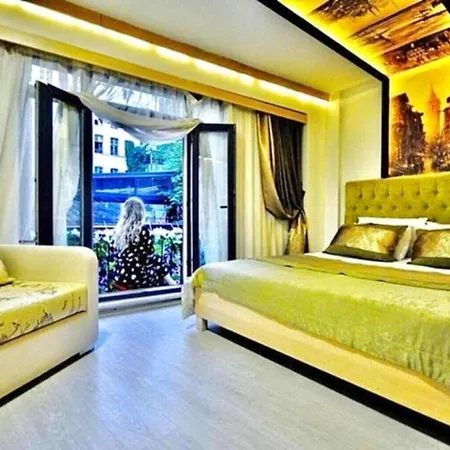 Taksim Shadi House فندق اسطنبول