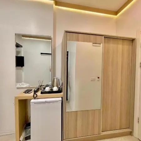 Taksim Shadi House فندق اسطنبول